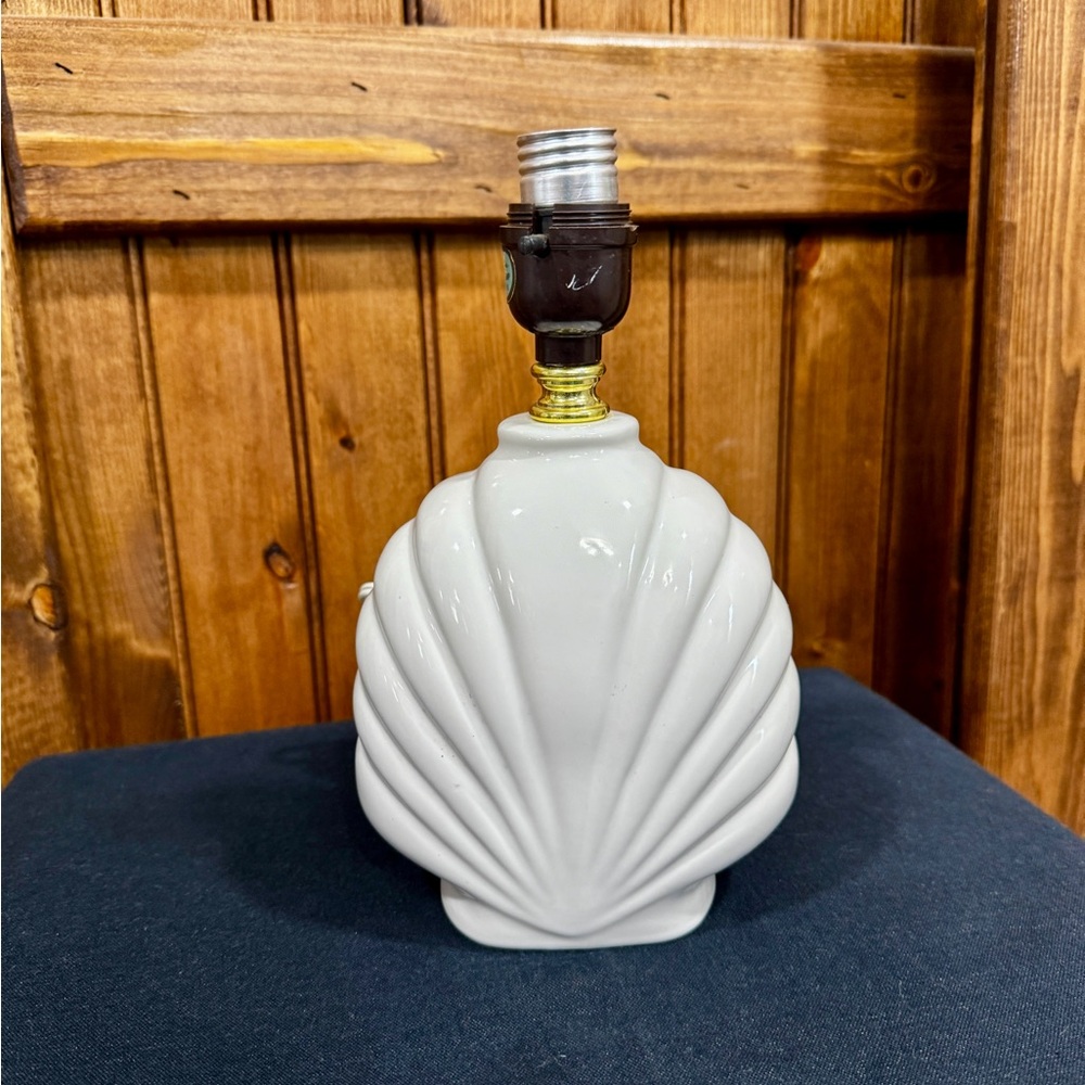 Vintage 1980’s White Ceramic Shell Table Lamp Base